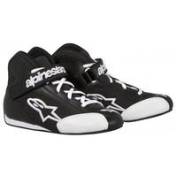 YOUTH Boots